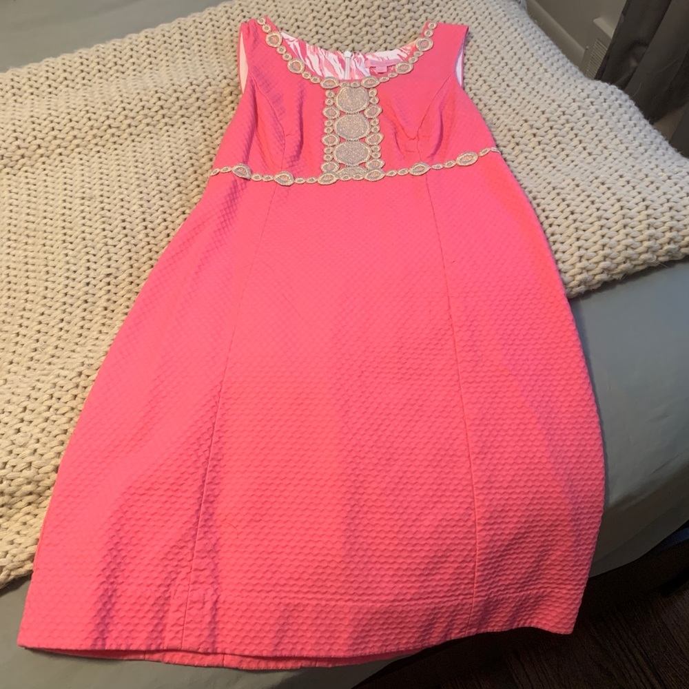 Lilly Pulitzer like new shift dress